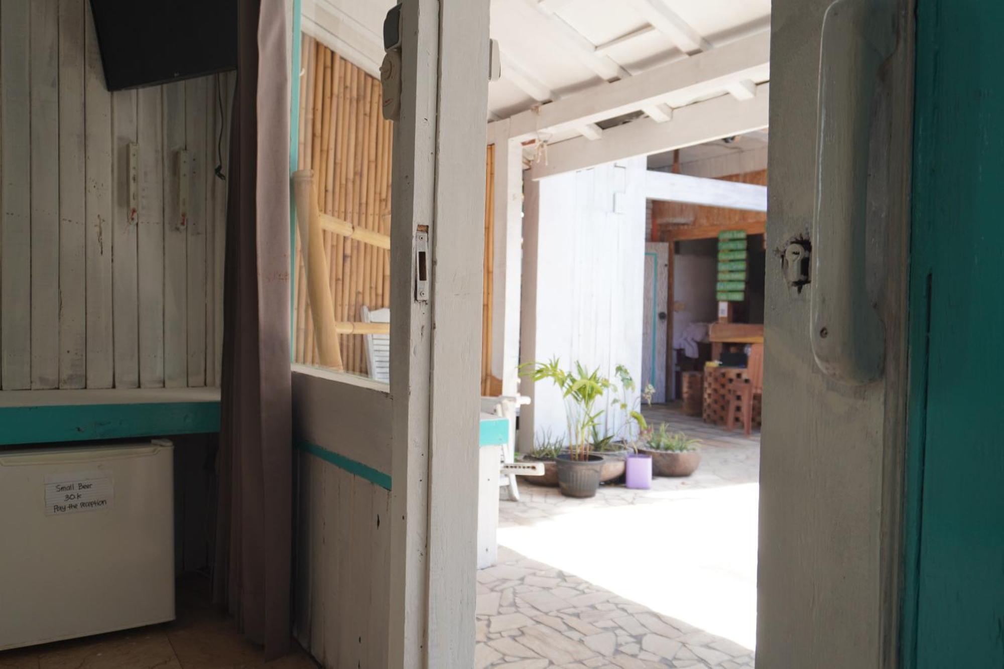 Kushak Bungalow Gili Trawangan Exterior photo